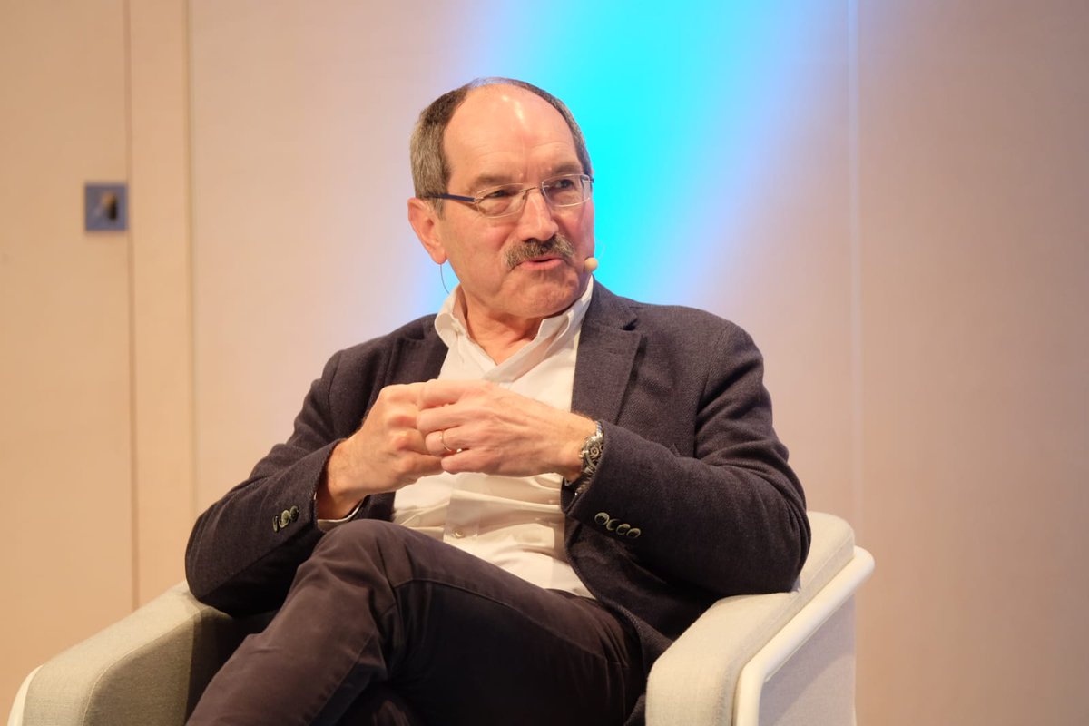 "Per exemple l'expedient mèdic es podrà seguir amb total garantia de confidencialitat. Dades connectades entre sí i amb total seguretat", així descriu la tecnologia i l'ecosistema BlockChain Pedro Mier #FigueresTalent