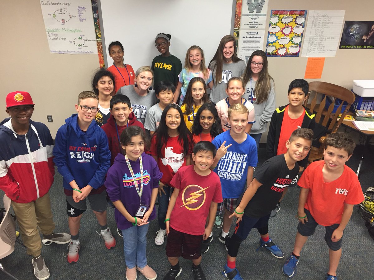 ChristyHuse's tweet photo. Thank you @tompkinspals for doing our JA in a Day #twehowl #chattyclass https://t.co/BeroMBEBCQ