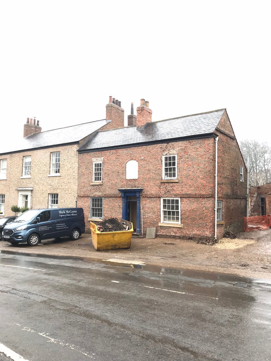 MarkMcCorrie's tweet photo. Internal and external limework to this redundant fruit dealers in this North Yorkshire village.#craftsmanship #historicplaster #restoration https://t.co/mBvFzN9e4B