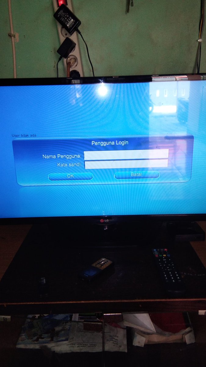 #EviMasambaLiveMNCTV gak bisa nonton tv ku gak jadi 😭😭