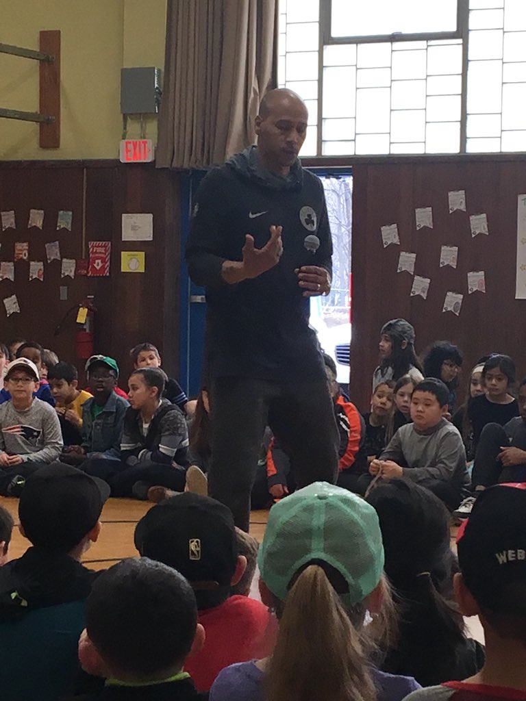 4BLinscott's tweet photo. Lucky and former Celtics player Dana Barros talked to the students about the importance of working hard to achieve their goals! @celtics @LinscottRumford https://t.co/5fJmgDzV7B