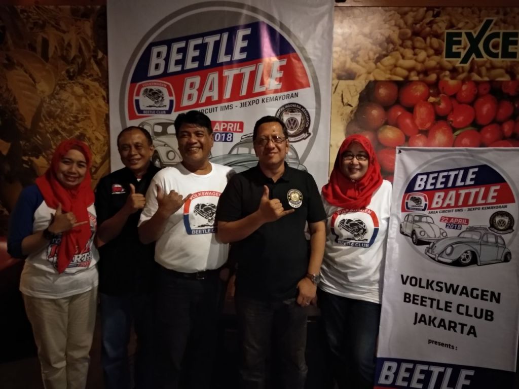 Yuk Tengok Kontes ‘Adu Cantik’ VW Kodok di IIMS 2018 dapurpacu.com/369266/yuk-ten…