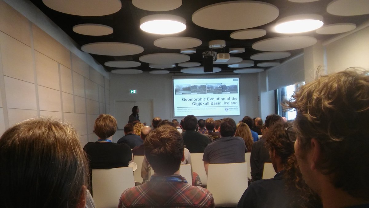 Great talk by <a href="/DevinH_13/">Devin Harrison</a> on the evolution of the Gigjokull jokulhlaup deposits #egu18 <a href="/EGU_CR/">EGU Cryosphere @egu-cr.bsky.social</a> <a href="/NCLPhysGeog/">NCL Physical Geog</a>