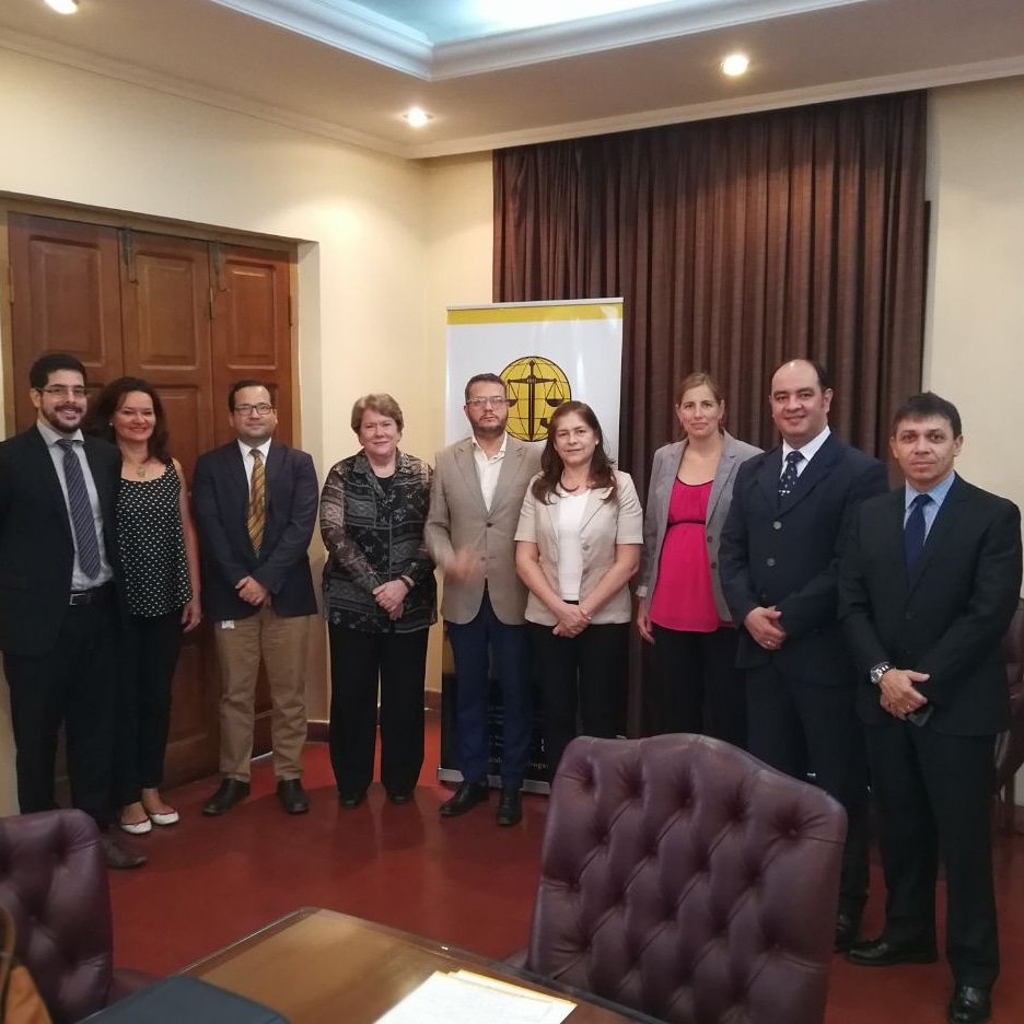 CAP_py's tweet photo. Esta mañana recibimos a Laura Mckechnie, Mary L. Hogan, Alfonso Velasquez, Fátima Andrada, Federico Recalde y Raúl Quiñonez, representantes de CEAMSO/USAID en una reunión preparatoria para firma de Memo de entendimiento.
#cap #ceamso #usaid https://t.co/RP0wjb4tIy