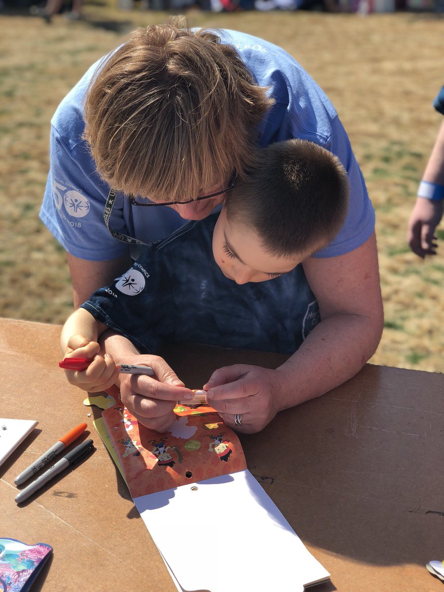 PHMermaid's tweet photo. Henderson County Special Olympics!  It’s wonderful to be part of such an amazing event! #trendingorange #thdgivingback https://t.co/E6vhDr9bO2