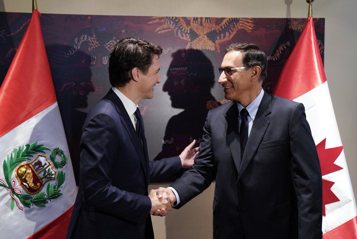 JustinTrudeau's tweet photo. Les occasions d’accroître les échanges commerciaux avec nos partenaires des Amériques ne manquent pas. Ce matin, j’ai discuté avec le président @MartinVizcarraC des emplois et de la croissance que nous pouvons créer pour les Canadiens et les Péruviens. https://t.co/Hv15rTFhXh