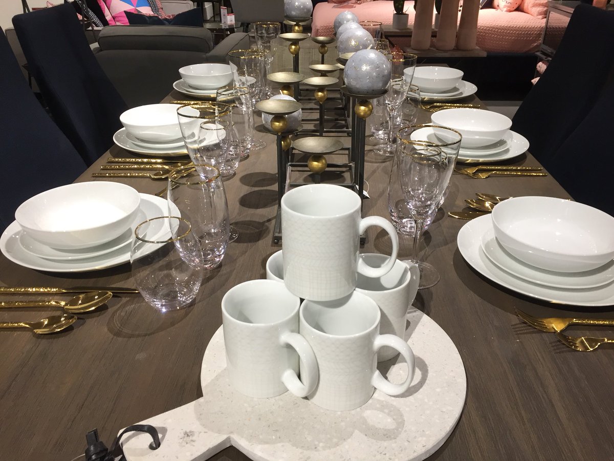 We visited <a href="/structube/">STRUCTUBE</a>’s new Ancaster location, the first Ontario mega-store. Thanks for the VIP preview! #StructubeHamilton #MyStructubeStyle #HamOnt