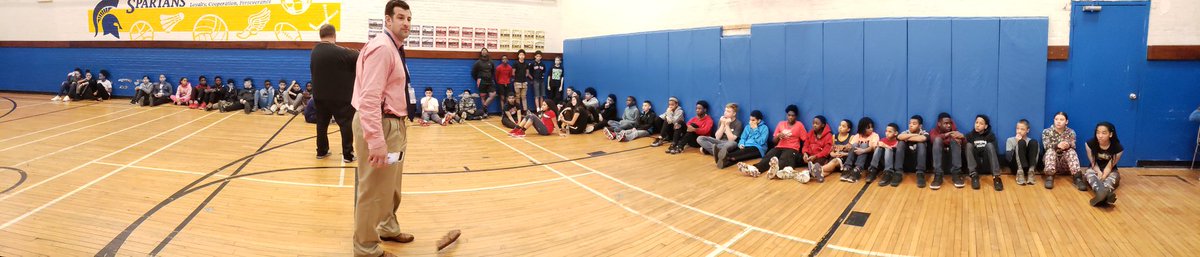 Great show of support for our Hoops for Heart. With the help of our students we raised over $500! <a href="/SLATERMIDDLEPE/">buttabean</a> <a href="/SlaterSpartans/">Principal DeCiccio</a>