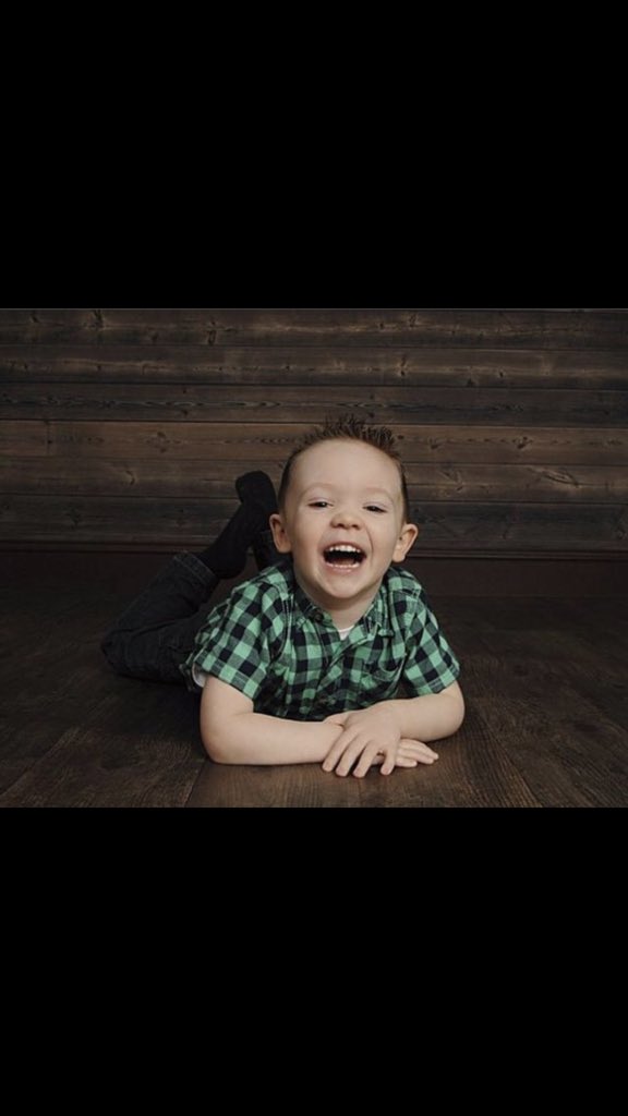 aplante16's tweet photo. Happy 3rd Birthday to this guy! We love you Kelton Arlo! #birthdayboy #imthree #lovethatsmile #sobig https://t.co/4bFVBViKtx