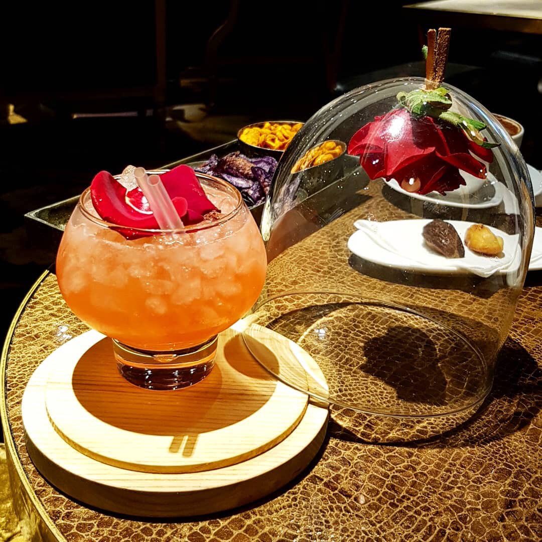 SofitelLondonSJ's tweet photo. Let our #StJamesBar team take you #OnceUponATime and enchant all your senses with our magical #cocktail creations... #ItsCocktailTime Photo: Shewanderlustsinblack https://t.co/puAfABhxzj