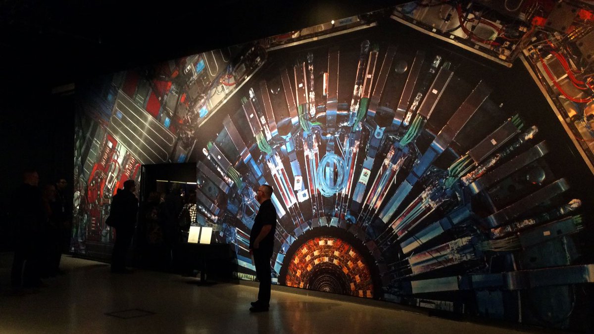 r2rnow's tweet image. {New post} What happens when art and physics collide? #CulturalCollisions uses art, music, and dance to teach students about particle physics, then invites them to interpret the science in their own art ow.ly/yICj30jtJre @OntScienceCtr @ArtatCMS @CERN