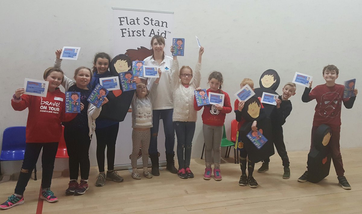 AmeliagrantFA's tweet photo. What an awesome day yesterday in #stetchworth #suffolk. More brilliant Junior First Aiders building up confidence #firstaid #juniorfirstaid @FlatStan1stAid https://t.co/FLTgQLMiuh