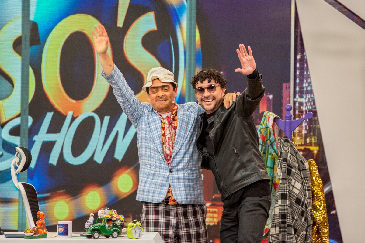 susoelpaspi's tweet photo. Este fin de semana le cantaremos al amor, en #TheSusosShow estará el gran @andrescepeda  ¡levanten la mano los que creen en el amor!  nos vemos el dosmingo a las 6pm en @caracoltv https://t.co/MHG785cFn9