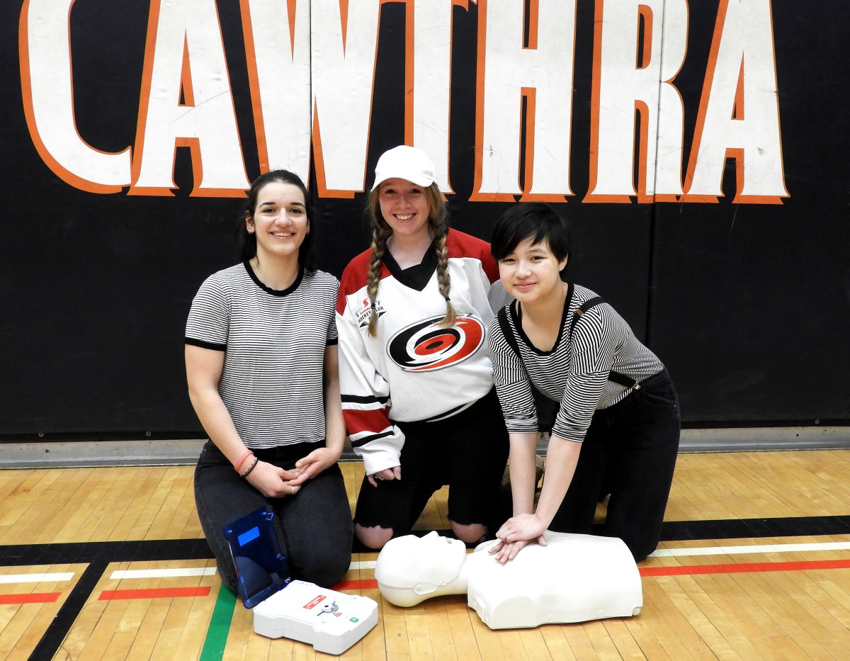 actfoundation's tweet photo. 340 students from Cawthra Park Secondary School @PeelSchools #Mississauga, #Ontario, will be empowered with lifesaving #CPR & #AED skills every year thanks to the @Kiwanis Club of Mississauga.
#ACT4CPR #teen #lifesavers #youth #CPRsaveslives #CPRforlife #defibrillator https://t.co/vC65oHOe4S
