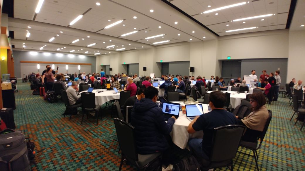 Srijan's tweet photo. The #DrupalCon mandatory selfie with @Dries, and a #codesprint: for @KapilKataria10 that's @DrupalConNA done right.
#DrupalCon2018 https://t.co/7rEcMcwHzH