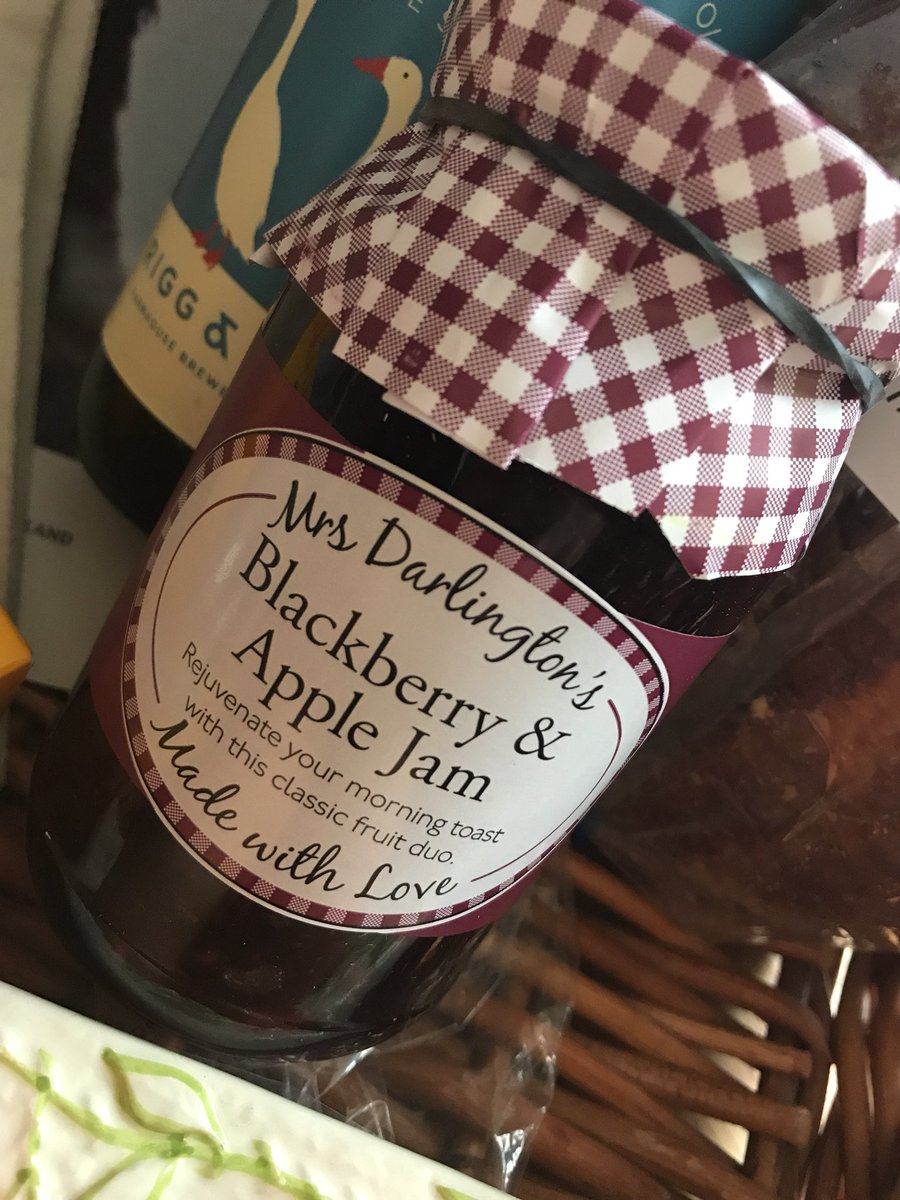 MummyTeenToddle's tweet photo. This week’s yummy holiday hamper. What do you think? #localproduce #localpaper #localbeer #localjam #eggs oh heaven https://t.co/3x1cfNWmYJ old school by the river in #Warkworth #northumberland close to @NCLairport @Virgin_TrainsEC #uk https://t.co/kj9Xlw7wzi