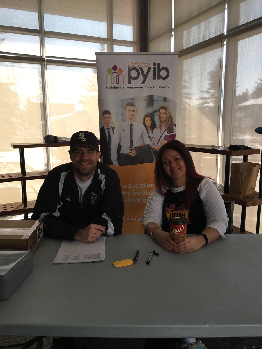 JMoh_19's tweet photo. Registration is open for curling! #PYIB @jodylohr7 @B_Hagg https://t.co/AMXJujaiIL