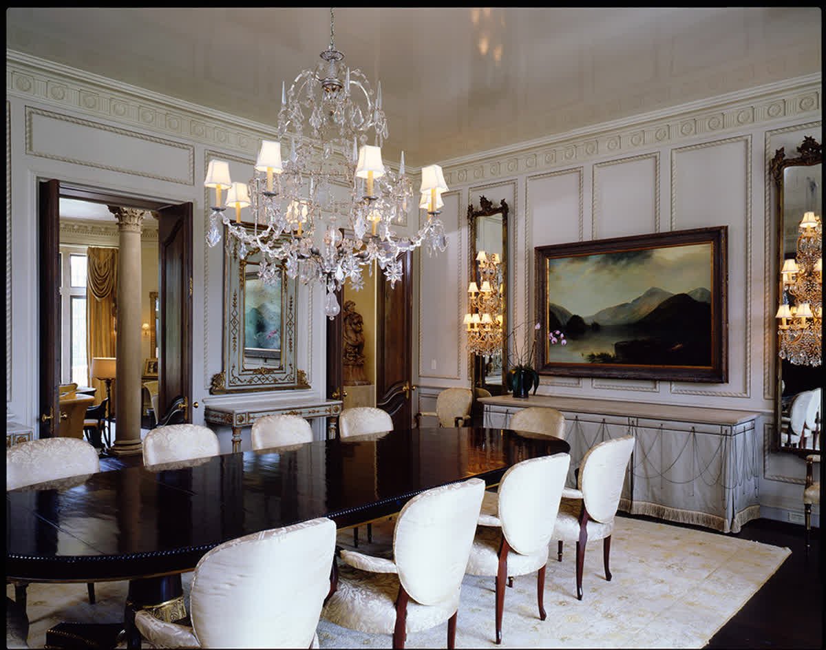 _susanferrier's tweet photo. An elegant formal dining room complete with crystal chandelier. #SusanFerrier #diningroom #homedecor #luxuryliving #interiorinspo https://t.co/eUsqL02Uhq