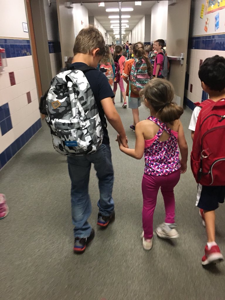 Mrs_Linendoll's tweet photo. We care for one another in 1st grade! 💕 @PHEHuskies #Get2PHE https://t.co/ElaIvYZybW