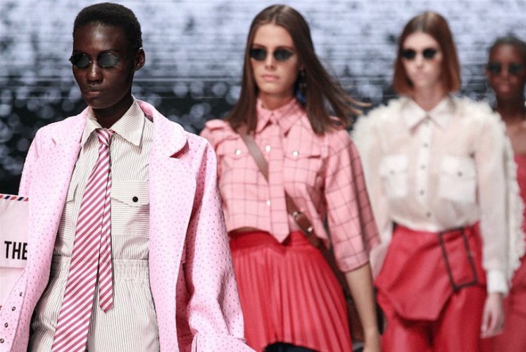 marieclaire_sa's tweet photo. The five biggest moments at @safashionweek Spring / Summer 2018 https://t.co/NFQst8rJtx #SAFWSS18 https://t.co/aHRht5cXMK