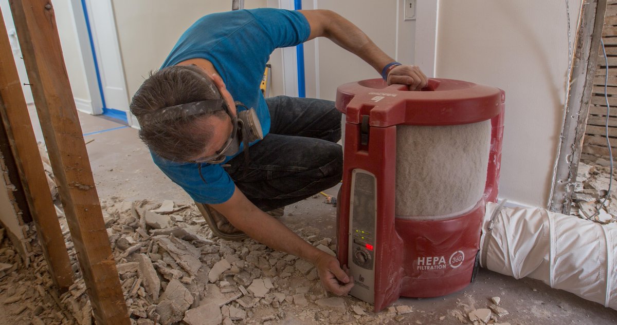 ITWBuildClean's tweet image. Dust in the air won’t be an issue for your clients when you BuildClean: bit.ly/2xePucS