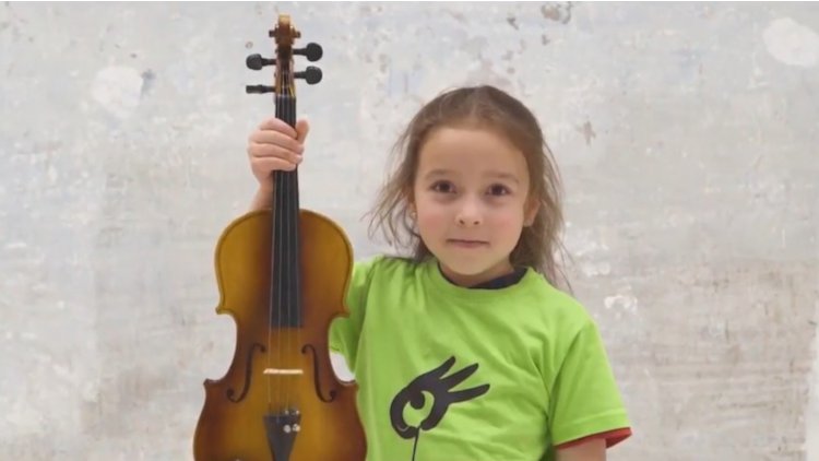 etopia_'s tweet photo. En España, sólo el 7'8% de los niñ@s tienen acceso a tocar un instrumento. Seleccionados @CrowdfundingZgz @EscuelaOrquesta quiere movilizar recursos para que la cultura musical sea accesible a todos: conseguir un instrumento musical para cada niñ@¿Ayudas? https://t.co/omeyUuWZFb https://t.co/JR8yEs92ES