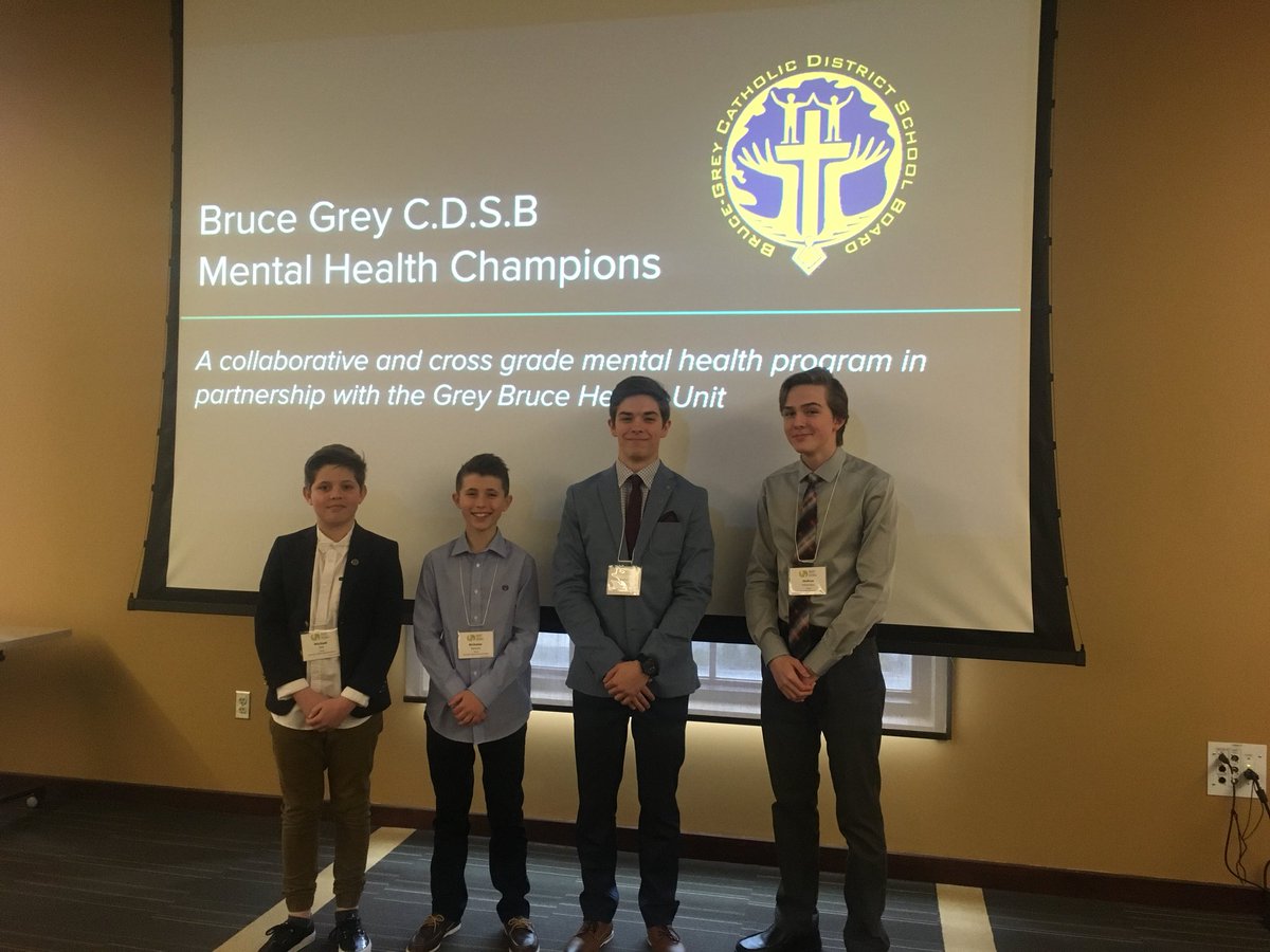 JamieJ19842012's tweet photo. Enjoying our time together at the Youth Mental Health Summit. Ready to deliver our presentation! #scymh18 #BGMentalHealthMatters #BGShines https://t.co/FDdnhXlVEK