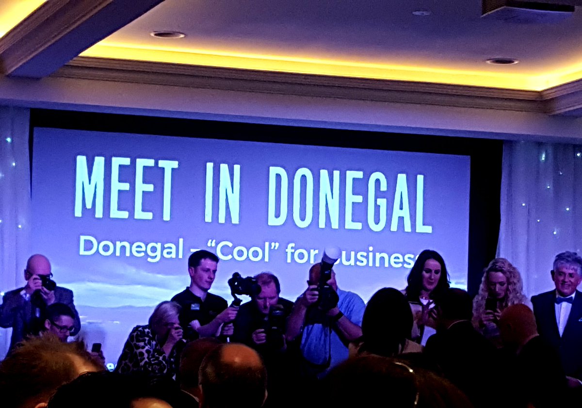 edelspirit's tweet photo. Donegal "cool" for business @HarveysPoint #meetindonegal Some of the best paparazzi landed at the lake #coolestplace #foodheaven too https://t.co/6CN2On6H4L