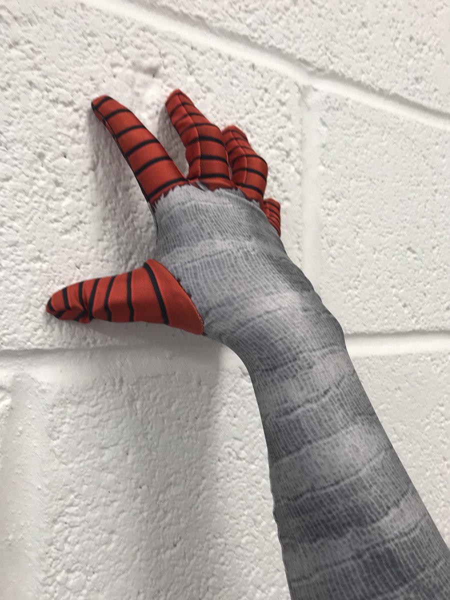OracleMadeUK's tweet photo. Suit sewing offered, prices on the website! 🤟🕷🕸
-
📧 info@oraclemade.uk
🌍https://t.co/tqQMXszoXy
-
#marvelcomics#marvelcosplay#wallcrawler#spiderman#spidersense#spidermansuit#superhero##costume#cosplay#cosplayer#cosplayboy#cosplays#cosplaying#comiccon#spidey#thor#webshooters https://t.co/dKLRC9J2NT