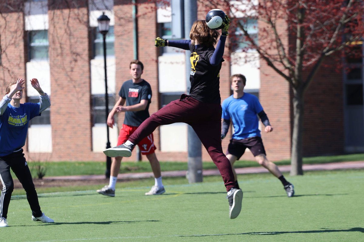 KronumTU's tweet photo. Our first tournament of the spring semester was last Sunday at University of Delaware. Here are some action shots! #towsonkronumtournament #kronumtu (We have practice today at 4:30pm, come join us!!) https://t.co/mzJWUfOlNe