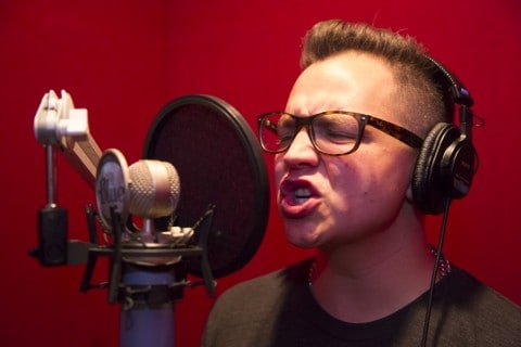 slipperyrocku's tweet photo. Thanks to our @SRUASLClub, you can meet @seanforbes, Detroit-based rapper who is deaf, on Mon 7 PM, ATS Auditorium. https://t.co/x5RIuKlwVS https://t.co/Km0jiCjs2h