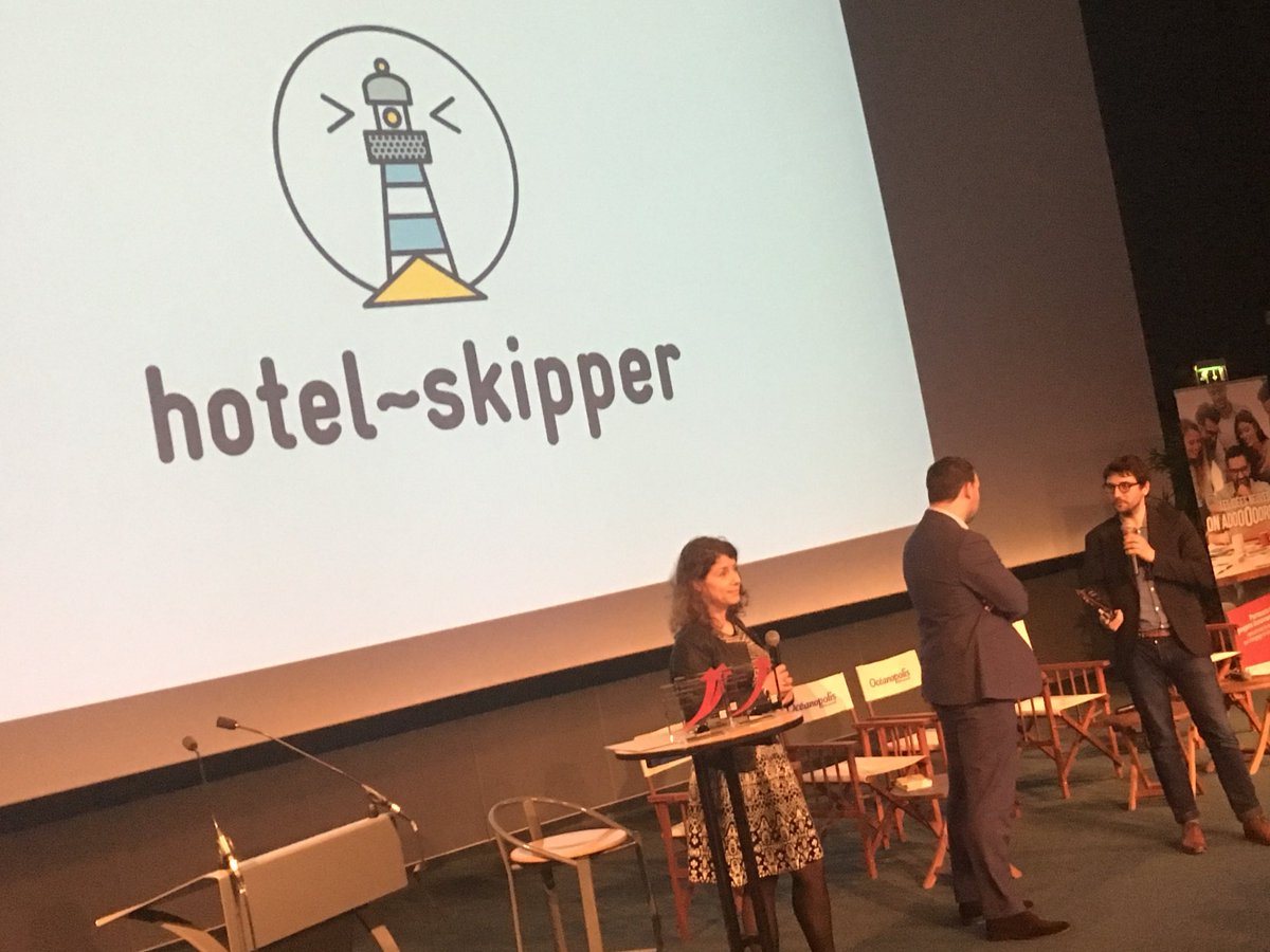 <a href="/KatellHenry/">Katell HENRY</a> remet ce soir à #Brest le prix <a href="/LeRN165/">Réseau Numérique 165</a>, réseau des acteurs du numerique de Bretagne sud, partenaire du <a href="/BreizhAmerika/">Breizh Amerika</a> Startup Contest 2018, à <a href="/Hotel_Skipper/">Hotel-Skipper</a>. 👏👏👏👏 #Fierté