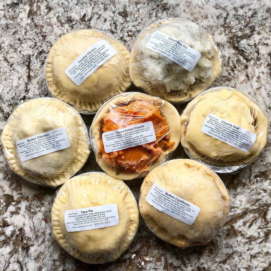 JocelynTitone's tweet photo. Have you tried @ittybittypie? You should. I just bought 30 pies. #theyrethatgood #niagarafood #ourhomestc #stcath #brocku https://t.co/zktwyRHxAx