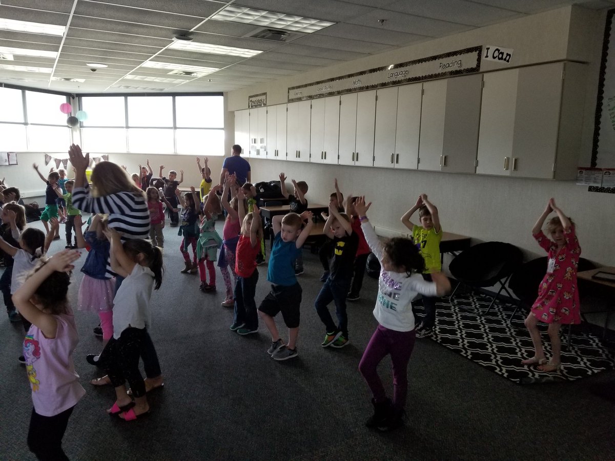 Kinder yoga poses with Mrs Fedele and Mrs Didier.  We stay active to help with focus, creativity, and excellent learning!  #fineartsday #SACSpride