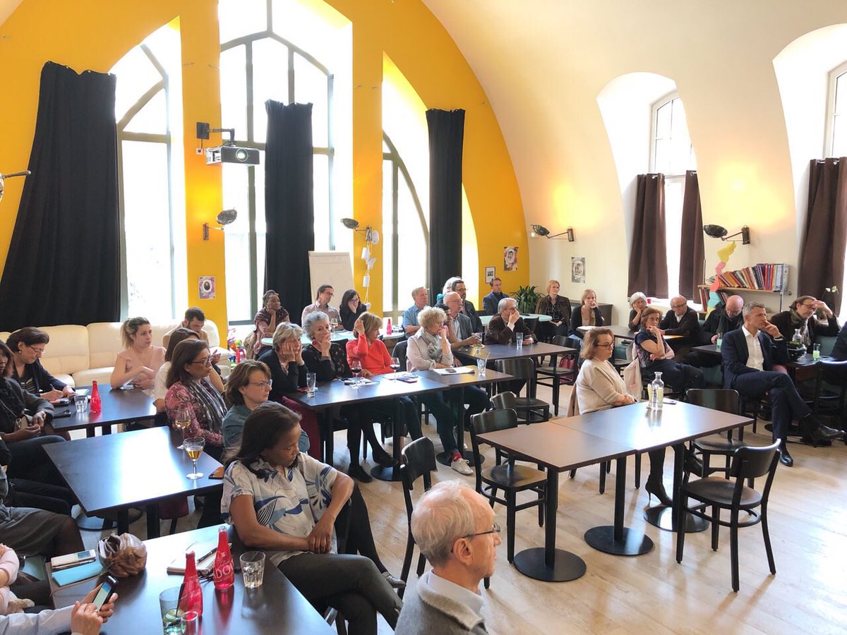 LaREMParis15's tweet photo. ▶️Ce soir nous accueillons @EliseFajgeles &amp; @pierrehenry75
pour tout comprendre du Projet de Loi #asile et #immigration 

Comment répondre avec efficacité et humanité au défi migratoire ? C’est l’objet de notre débat citoyens ! https://t.co/QZUfQjg0mu