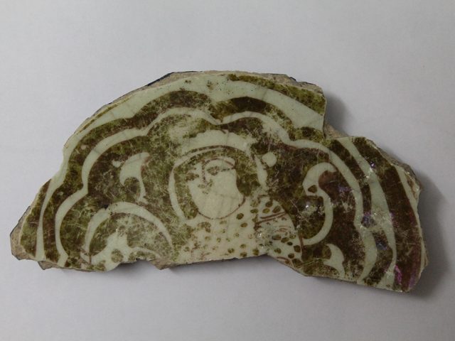 Archeologists Find Rare 12th Century Lusterware Pottery from Medieval Egypt in Building with Rich Murals, Reveal Medieval Streets in Bulgaria’s Plovdiv archaeologyinbulgaria.com/2018/04/13/arc…