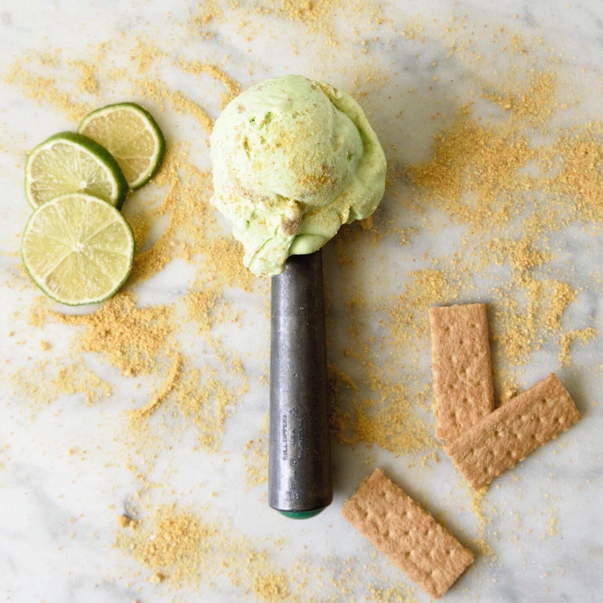 HandelsCorbin's tweet photo. It's Spring! Who's excited for Handel's creamy springtime fruit flavors?
Handel's Homemade Ice cream is coming soon to Northridge 😁

#comingsoon #northridge #encino #icecream #dessert #yum #sanfernandovalley #csun #thevalley https://t.co/J4bokuCjKc