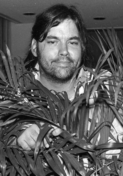 Happy birthday to the best to ever do it, lowell george. 