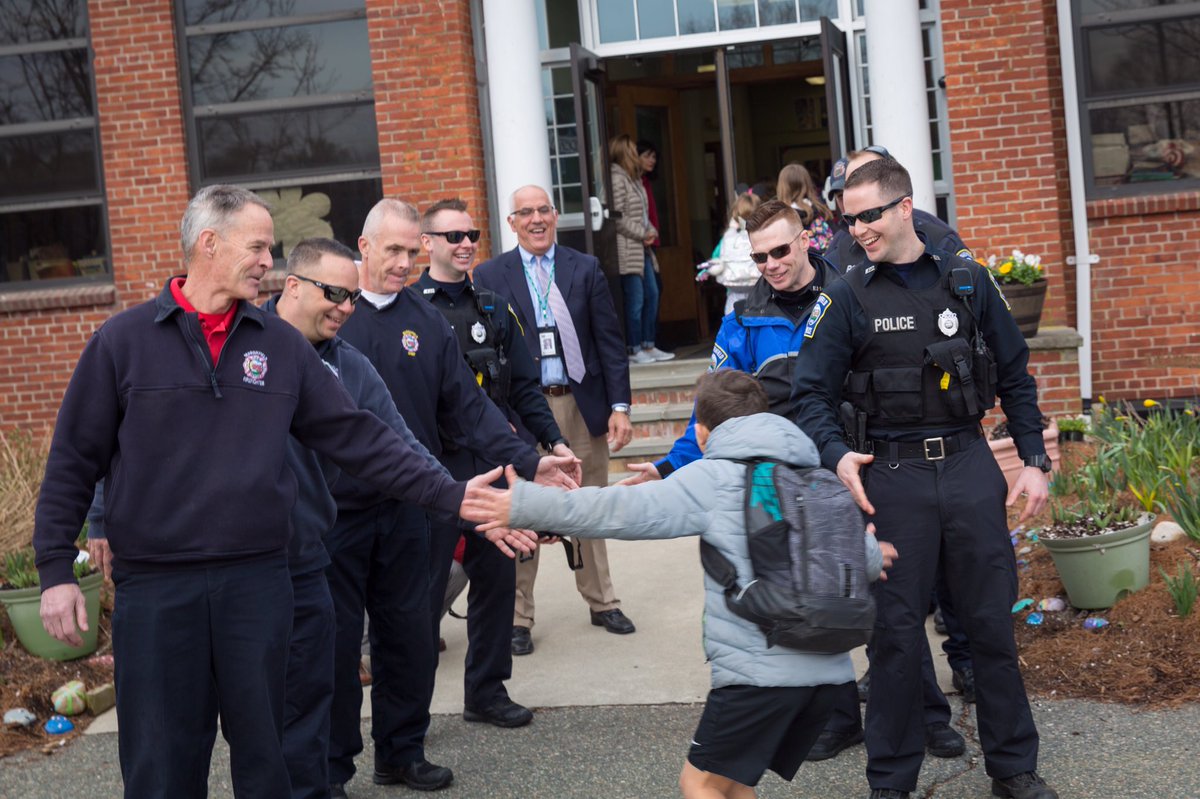 Marshfield Police Department On Twitter Highfivefriday