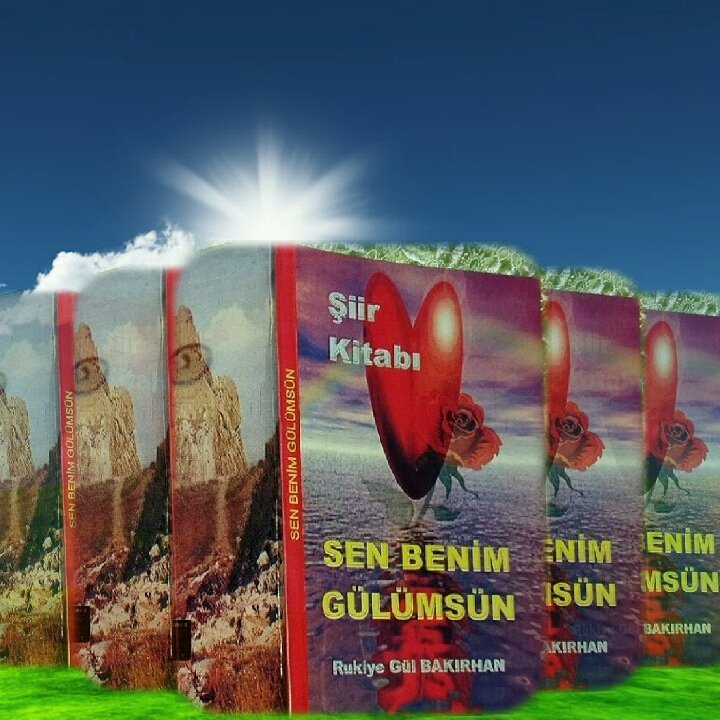 Sitem14877692's tweet photo. #Rukiyegülbakırhan #senbenimgülümsün #Issızyollarınçilekeşyolcusu #Rukiyegülbakırhankitapları #Rukiyegülbakırhansözleri #edebiyat #kitap https://t.co/5jozNRKWos