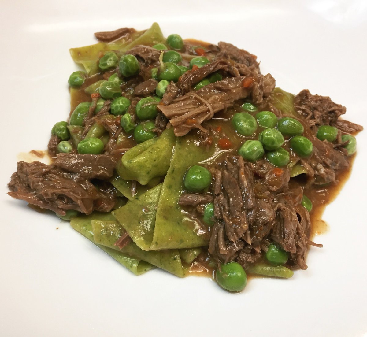 Spring is finally here!  come enjoy some seasonal chef specials including housemade mint Pappardelle with duck ragu and Spring peas!  Comp list of specials: girasoleva.com/homepage/our-m… 
<a href="/NoVADining/">NOVA Dining 🍷🍷🍷</a> <a href="/NOVAFoodandWine/">NOVAFoodandWine</a> <a href="/HuntCountryVA/">Hunt Country</a> <a href="/VAfoodie/">VAFoodie</a>