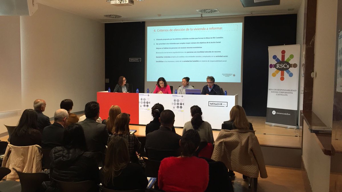 EticaDemocracia's tweet photo. Gran éxito de las II Jornadas de Responsabilidad Social "Fomentando la RSE a través de las relaciones" hoy en el Menador #ResponsabilidadSocial #RSE #MesaRSC @UJI_noticies https://t.co/OyLKDJLsy9