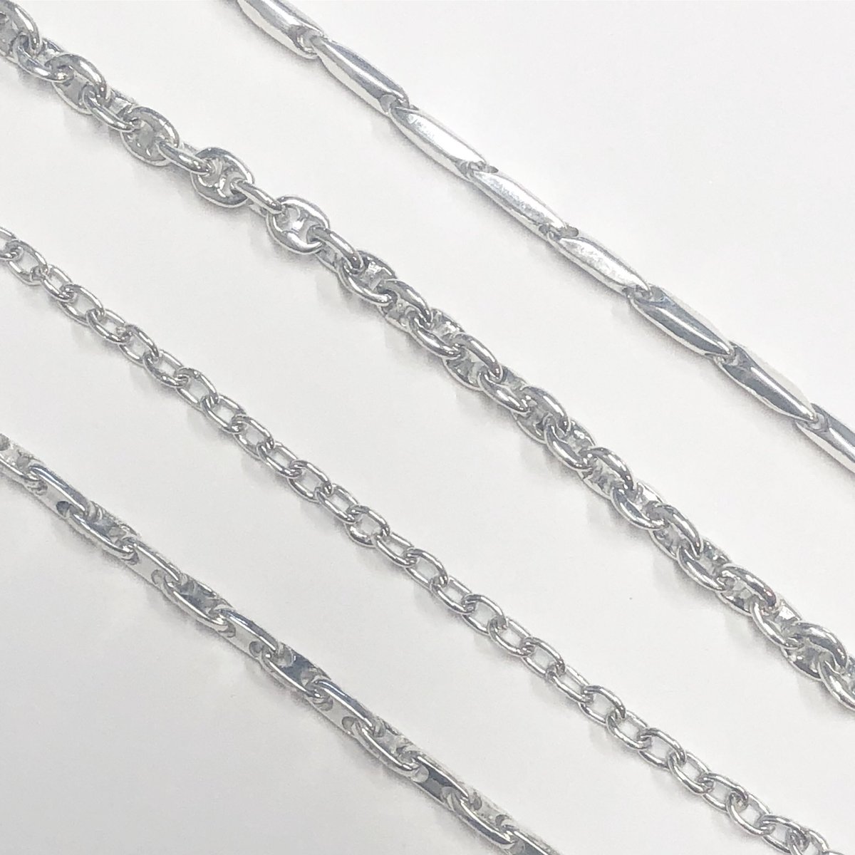 HiddenGemLab's tweet image. We are expanding our handmade chain selection! Here are a few sneak peeks. Which one is your favorite?!
#handmadechain #customchain #layingthegroundwork #moretocome