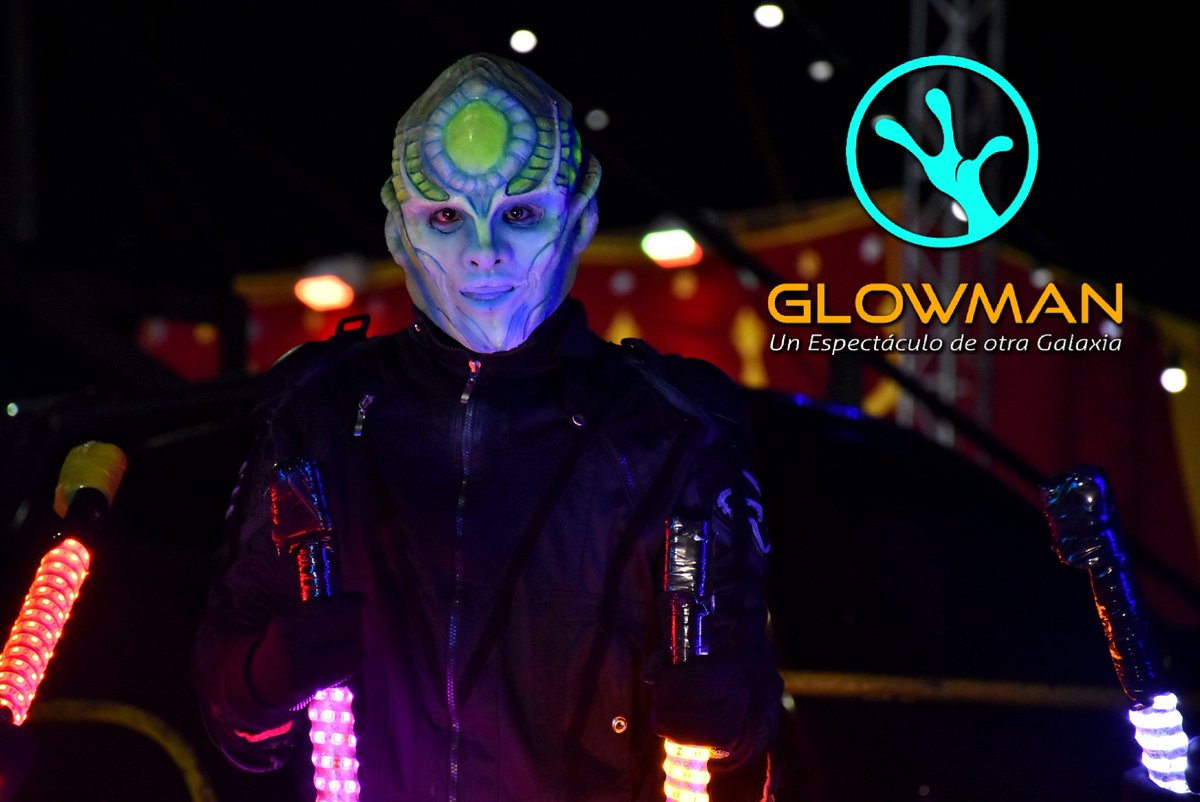 GLOWMANSHOW's tweet photo. El espectáculo #glowman https://t.co/c2jFqzhacg