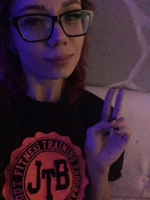 Thx for ur support! One more photo of excited me next🤗 https://t.co/cXhcbtgBuR