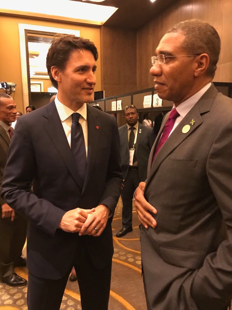 AndrewHolnessJM's tweet image. Happening now: Meeting with Rt. Hon. Justin Trudeau @JustinTrudeau , Prime Minister of Canada. Myself and other Caricom leaders are being hosted at a special function put on by Prime Minister Trudeau at the Summit of the Americas now underway in Lima Peru.