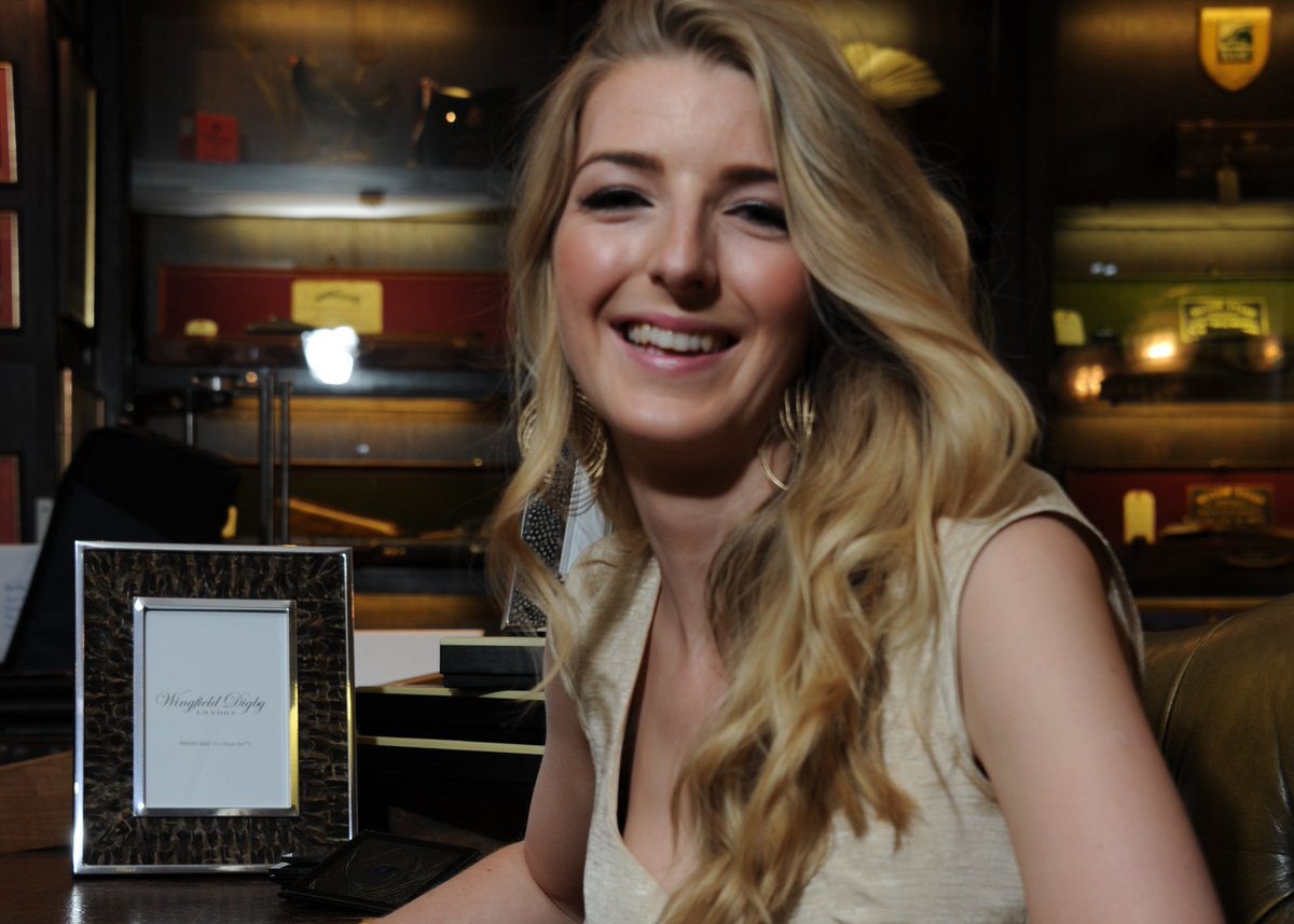 womeninbizqa's tweet photo. Start the weekend on a truly inspiring note with our #womeninbiz Q&A with @awingfielddigby , founder of @WingfieldDigby! https://t.co/ROo5JxNoV5 #entrepreneur #girlpower #WingfieldDigby https://t.co/xJHUgHw8e5