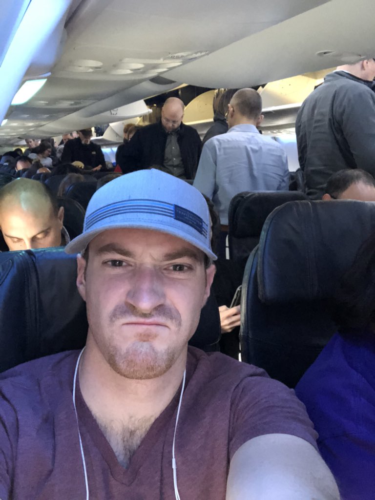 TheTomRitter's tweet photo. Calling on @elonmusk or @JeffBezos to do something about the inefficient manner in which we deplane. Shame on us society. #iflyalaska https://t.co/IRKPrMsZha