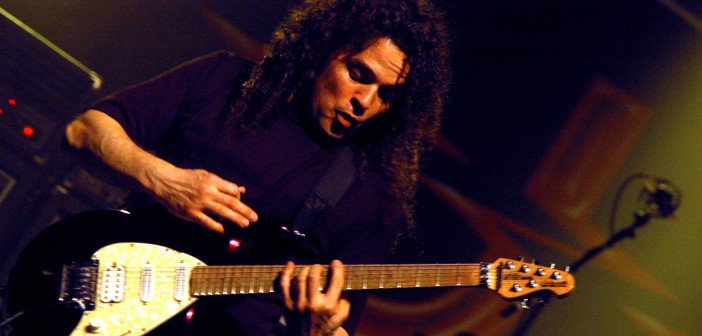 Happy Birthday to incredible shred guitarist, Vinnie Moore! 