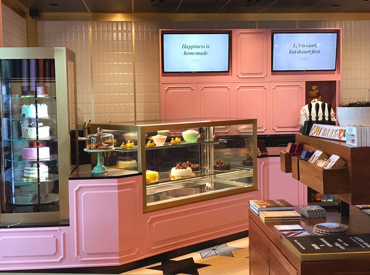 BrandLOGOExpert's tweet photo. The Glass Knife, Winter Park, FL @CustomerImpact #MyCustomerImpact 
#retailer - #Artistic #Delicious #Elegant #Customized designer #Cakes, #Patisserie; #Coffee &amp; Teas--- #Salads and #Sandwiches bursting with color and Flavor. https://t.co/gc1yVfu0nS
